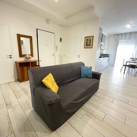 Yaya'S House - Venice Mestre Bagian luar foto