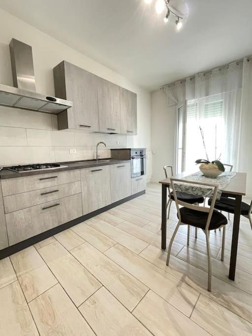 Yaya'S House - Venice Mestre Bagian luar foto